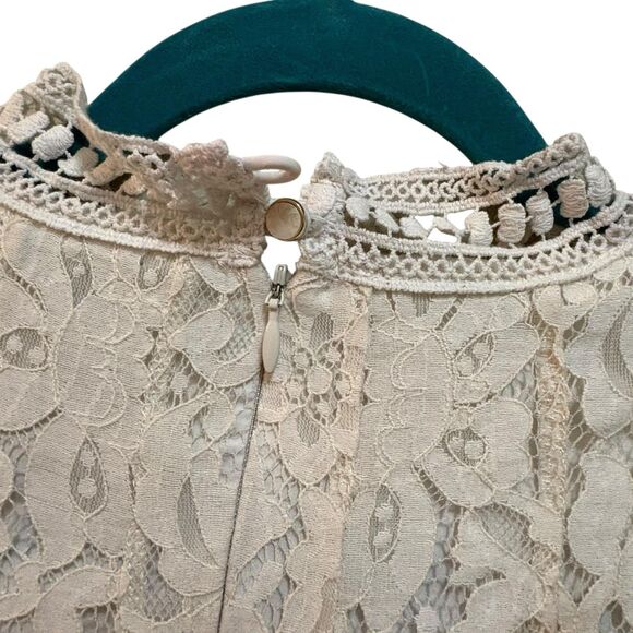 HD In Paris Dress Womens Medium White Lace Long Sleeve High Neck Shift Party - Picture 5 of 8